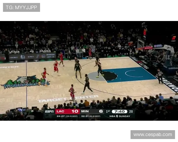 [CBA]快如闪电！黑根斯断球反击一条龙上篮.