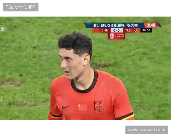 [国足]唐天翼左脚兜射破门 中国队取得领先.